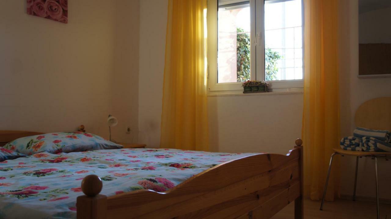 Ivo Apartments Rogoznica  Esterno foto